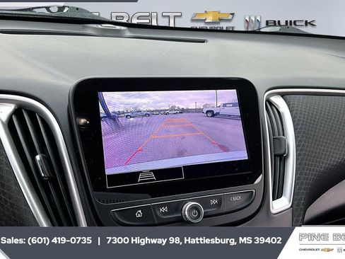 Used 2023 Chevrolet Malibu LT w/ Driver Confidence Package FWD image 15