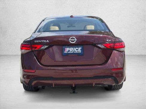 Used 2022 Nissan Sentra SV w/ SV Premium Package FWD image 7