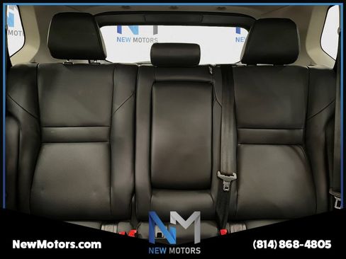 Used 2023 Nissan Rogue SV w/ SV Premium B Package AWD/4WD image 13