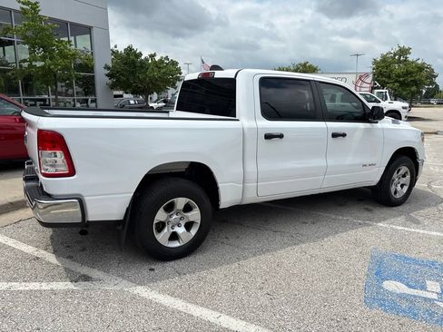 Used 2023 RAM 1500 Big Horn AWD/4WD image 29