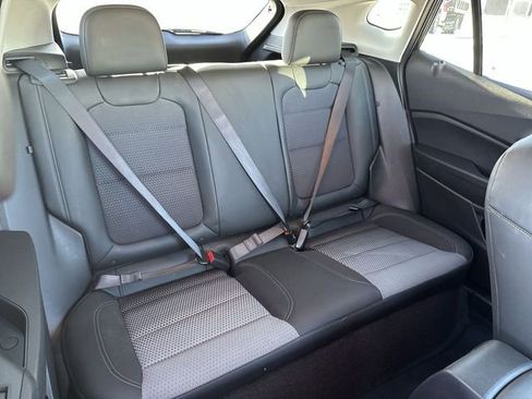 Used 2024 Chevrolet Trax LT image 27