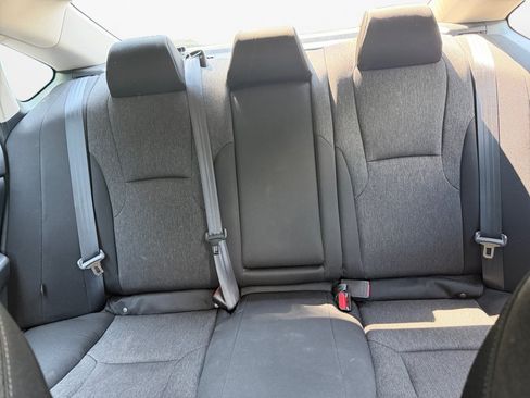 Certified 2025 Honda Accord SE image 12