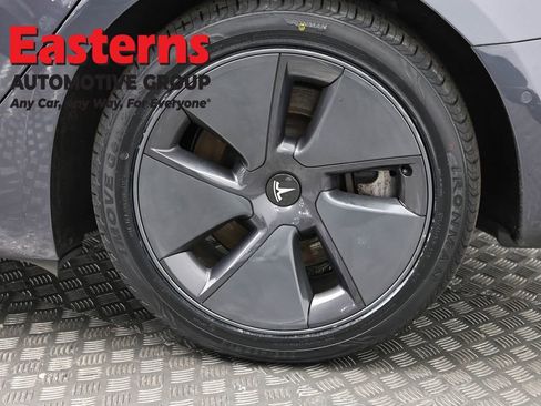 Used 2022 Tesla Model 3 image 30