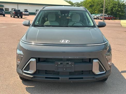 Used 2025 Hyundai Kona SEL AWD/4WD image 35