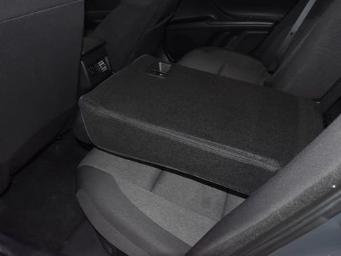 Used 2025 Toyota Camry LE FWD image 17