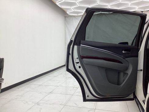 Used 2016 Acura MDX SH-AWD w/ Technology Package image 24