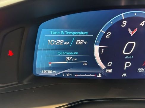 Used 2022 Chevrolet Corvette Stingray Premium Conv w/ Z51 Performance Package RWD image 21