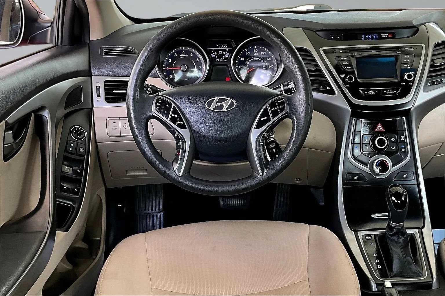 Used 2014 Hyundai Elantra SE w/ Option Group 02 FWD image 8