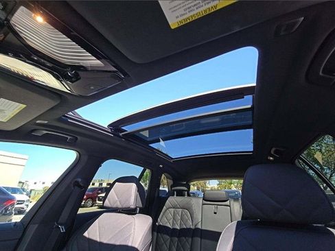 Used 2025 BMW X5 sDrive40i w/ Climate Comfort Package RWD image 10