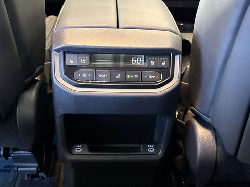 Used 2026 Lexus TX 350 AWD w/ Technology Package image 23