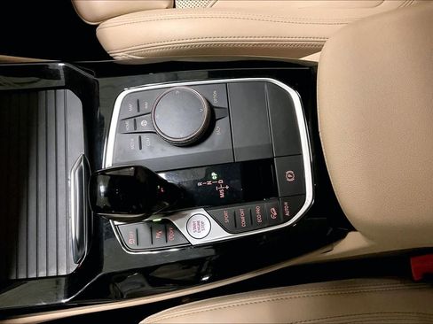 Used 2022 BMW X3 xDrive30i w/ Convenience Package image 16