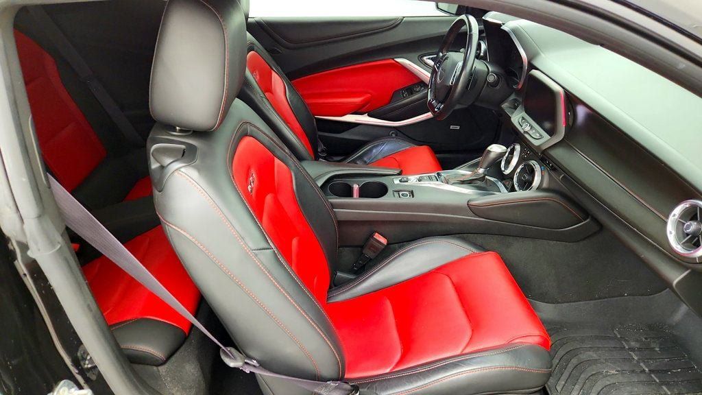 Used 2017 Chevrolet Camaro SS RWD image 20