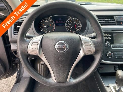 Used 2016 Nissan Altima 2.5 S w/ Power Driver Seat Package FWD image 15