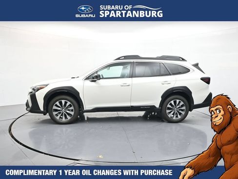 Used 2024 Subaru Outback Limited XT AWD/4WD image 4