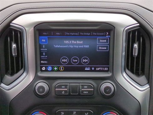 Used 2021 Chevrolet Silverado 1500 RST image 18