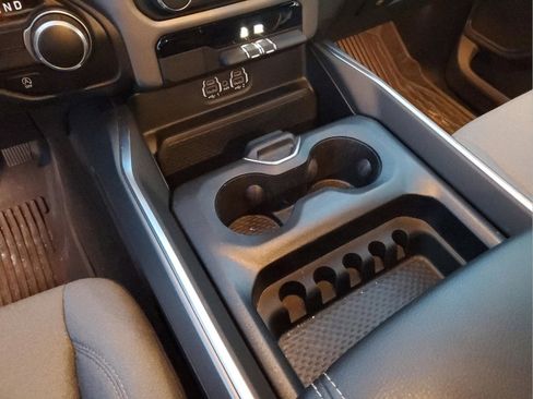 Used 2024 RAM 1500 Big Horn image 26