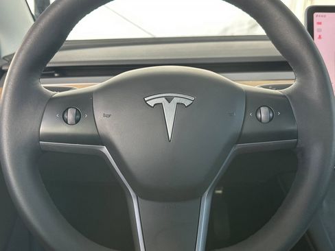 Used 2023 Tesla Model 3 Standard Range RWD image 16