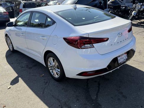 Used 2019 Hyundai Elantra Value Edition w/ Cargo Package image 4