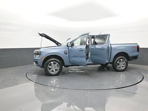 New 2025 Ford Ranger Lariat w/ FX4 Off-Road Package image 36