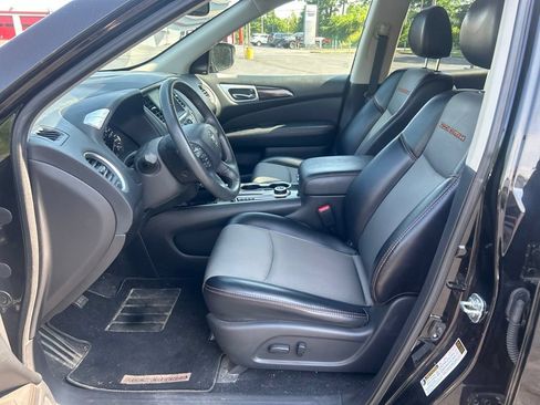 Used 2020 Nissan Pathfinder SV w/ Rock Creek Edition AWD/4WD image 9