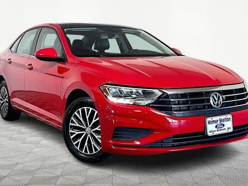 Used 2019 Volkswagen Jetta SE image 1