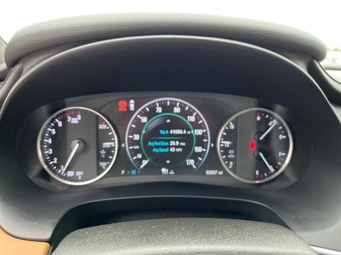 Used 2017 Buick LaCrosse Premium w/ Driver Confidence Package #2 image 18