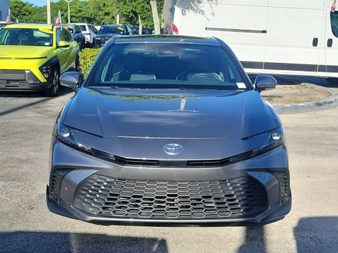 Used 2026 Toyota Camry SE FWD image 2