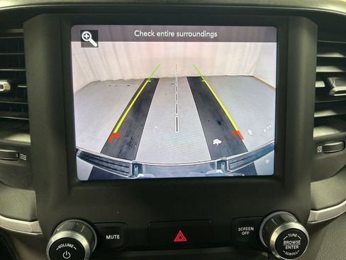 Used 2021 RAM 1500 Big Horn AWD/4WD image 15