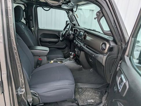 Used 2021 Jeep Wrangler Unlimited Sport AWD/4WD image 17