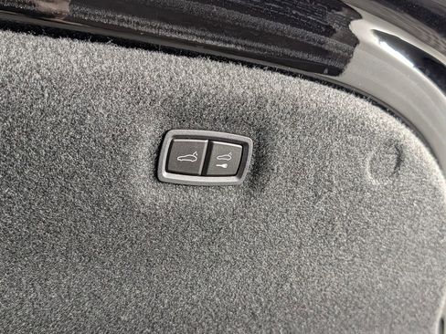 New 2026 Porsche Taycan AWD/4WD image 19