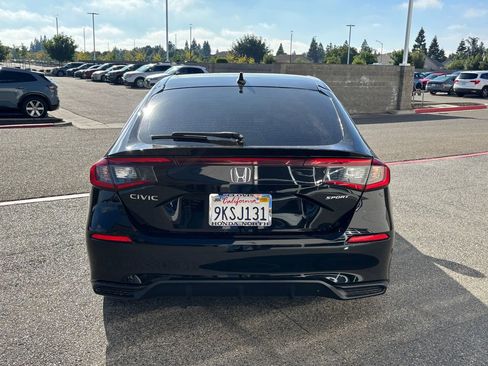 Used 2024 Honda Civic Sport image 6