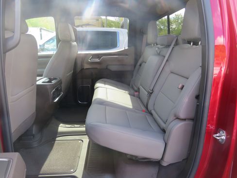 New 2026 GMC Sierra 1500 SLT w/ SLT Premium Plus Package image 6