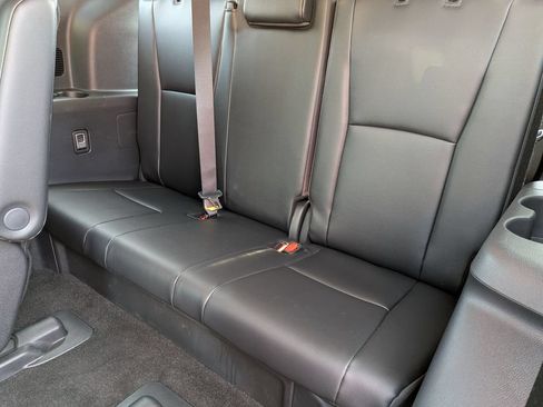 Used 2026 Toyota Highlander XLE AWD/4WD image 30