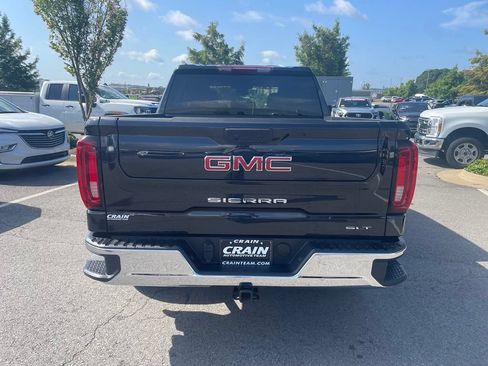 Used 2026 GMC Sierra 1500 SLT AWD/4WD image 6
