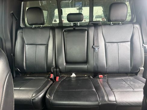 Used 2018 Ford F150 Lariat w/ Equipment Group 502A Luxury AWD/4WD image 22