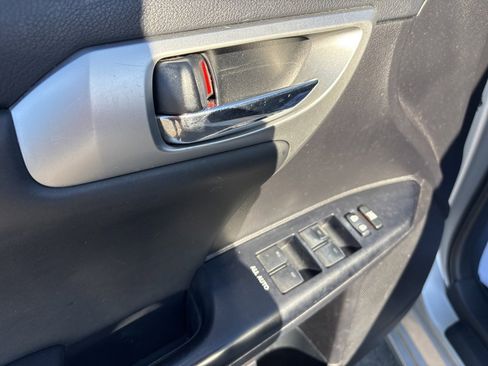 Used 2013 Lexus CT 200h image 19