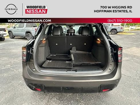 Certified 2025 Nissan Kicks SR w/ SR Premium Package AWD/4WD image 15