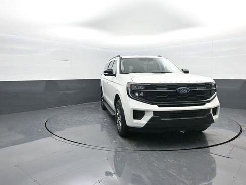 New 2026 Ford Expedition Max Active image 2