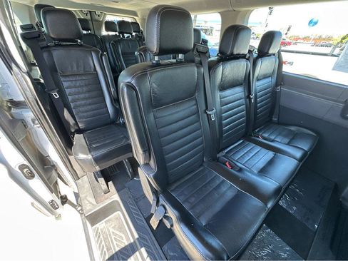 Used 2023 Ford Transit 350 XLT RWD image 34