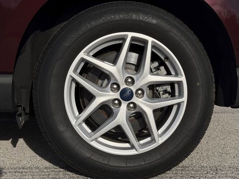 Used 2021 Ford Edge SEL image 38