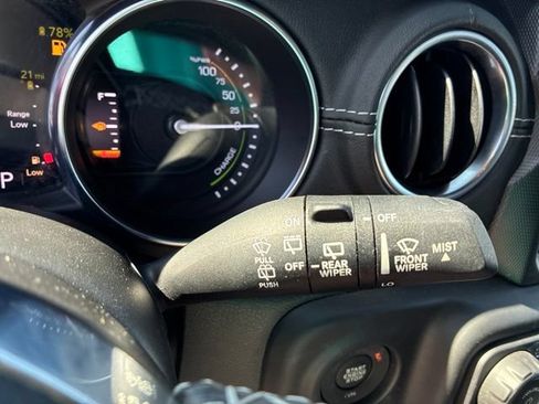 Used 2023 Jeep Wrangler Unlimited Sahara w/ Cold Weather Group AWD/4WD image 21