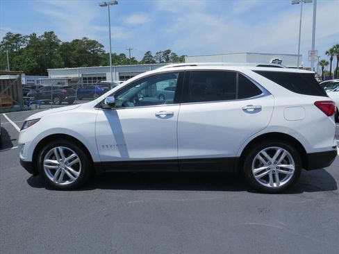 Used 2018 Chevrolet Equinox Premier FWD image 6