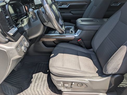 Certified 2022 Chevrolet Silverado 1500 RST RWD image 17