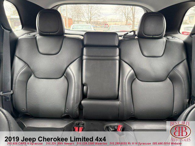 Used 2019 Jeep Cherokee Limited AWD/4WD image 21