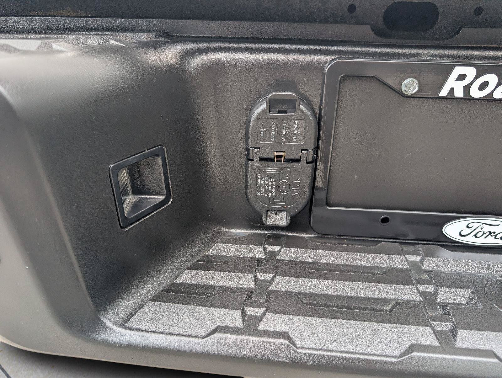 Used 2023 Nissan Frontier SV w/ SV Convenience Package AWD/4WD image 22