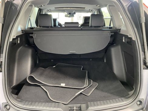 Used 2019 Honda CR-V Touring image 14