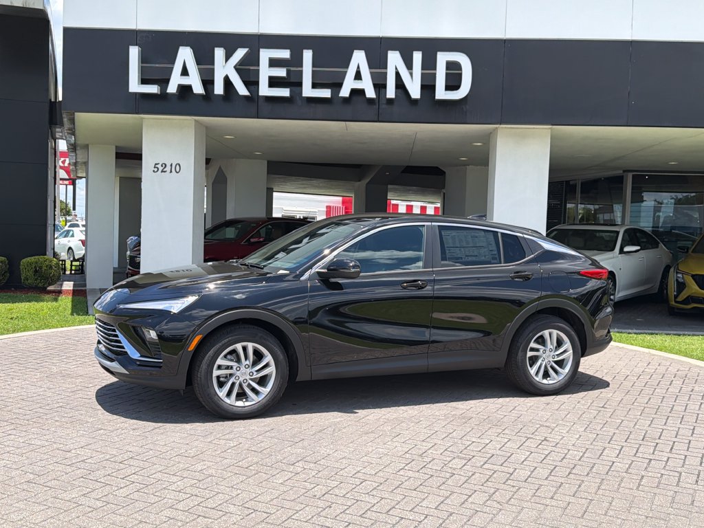 New 2026 Buick Envista Preferred w/ Convenience I Package FWD image 2
