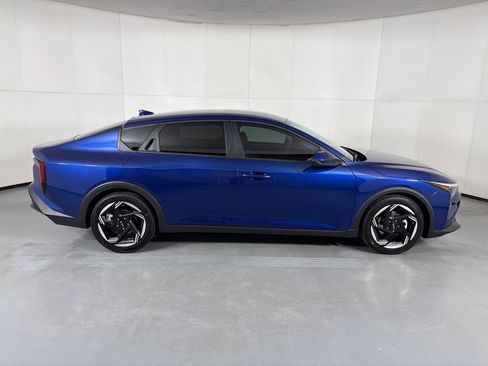 New 2026 Kia K4 EX FWD image 9