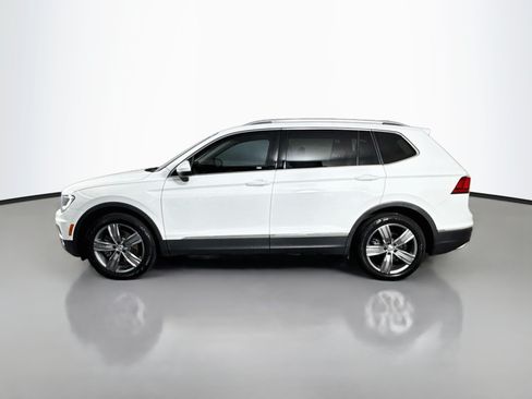 Used 2021 Volkswagen Tiguan SEL FWD image 6