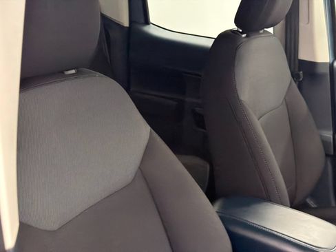 Used 2022 Ford Maverick XL FWD image 10
